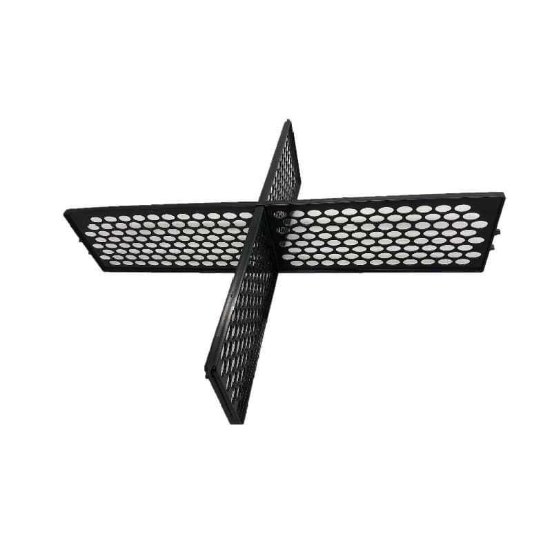Hatching Crate Divider