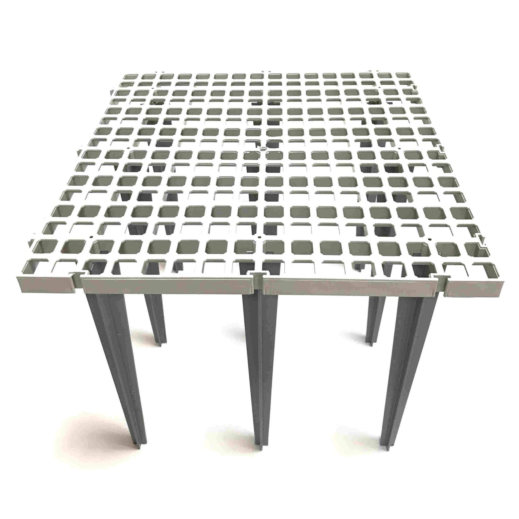 Cimuka Slat Flooring - Large Hole (Legs: Long)
