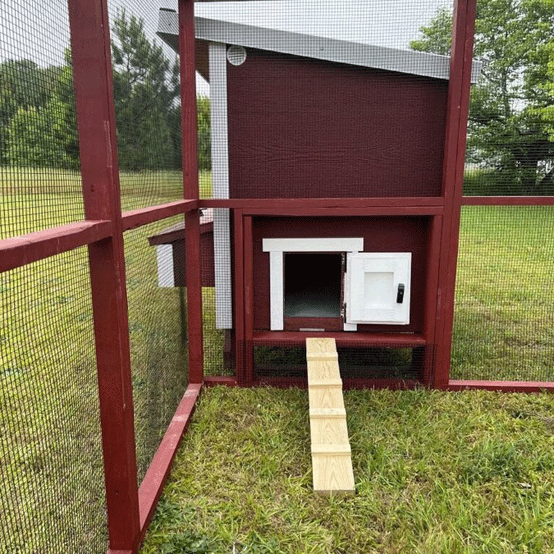 OverEZ Chicken Run Wooden 16' Walk-In Red or White