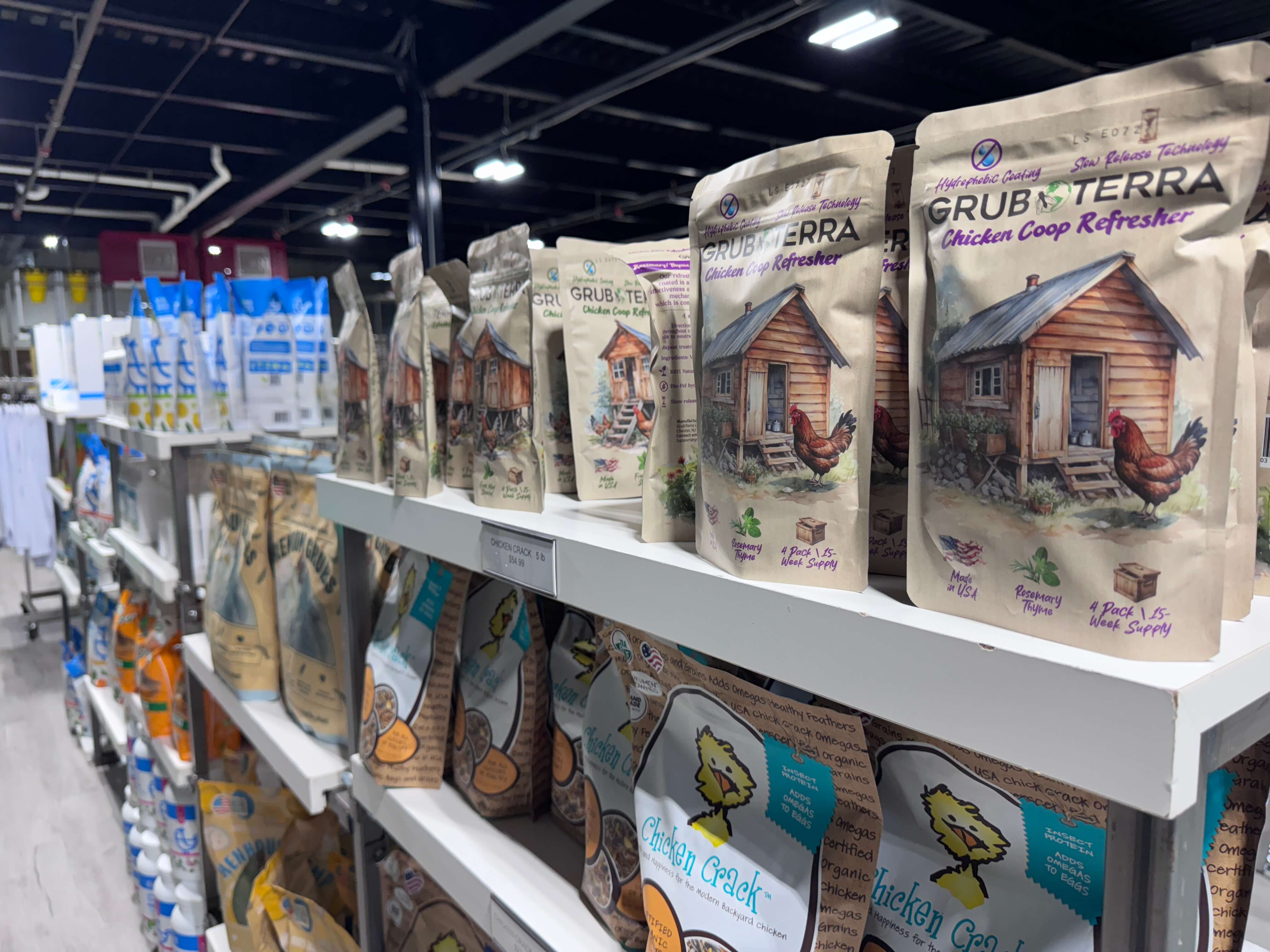 Cluck'n Sea Kelp Vitamin Feed Additive for Chickens