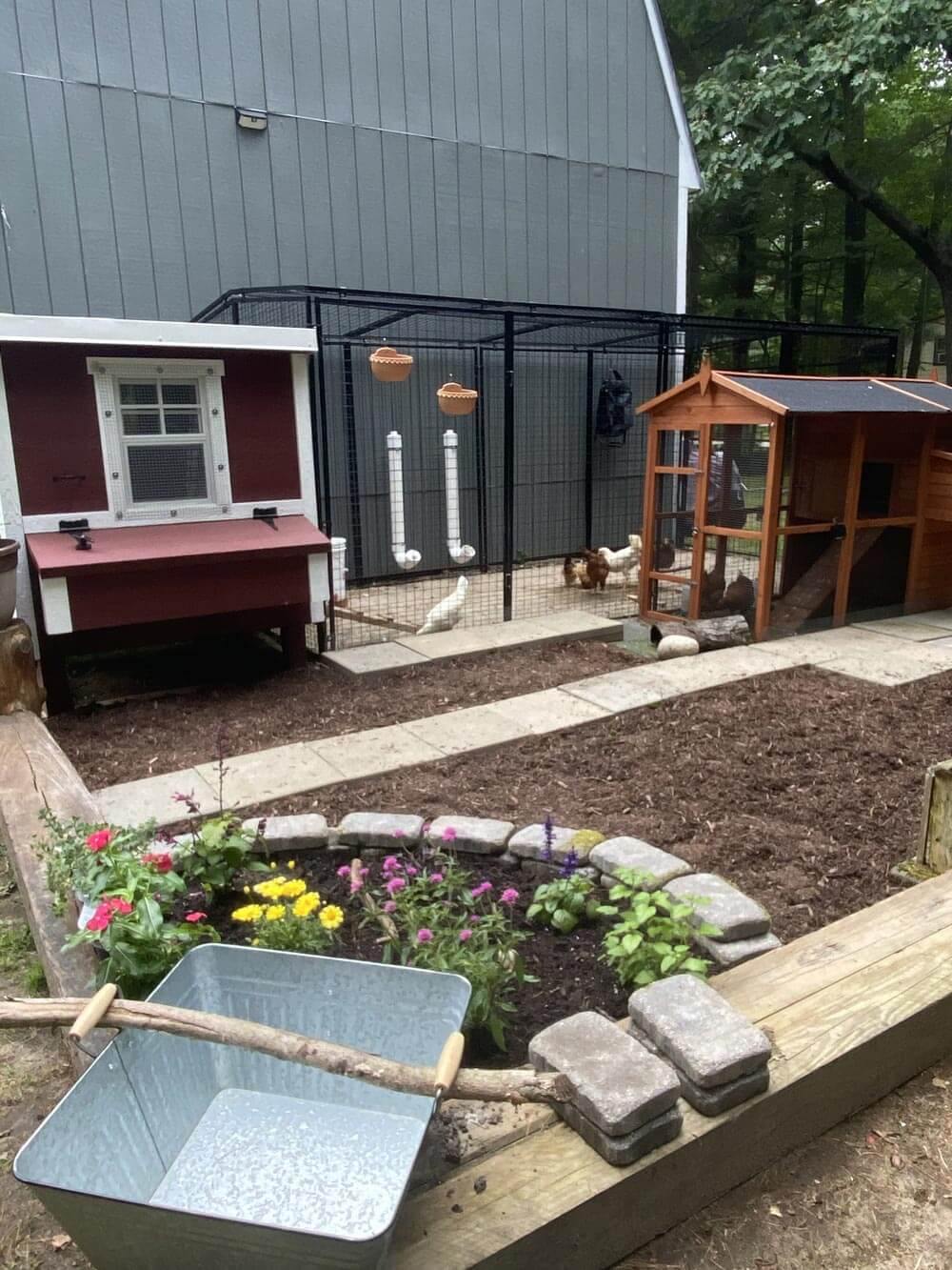 OverEZ Chicken Coop Medium Up to 10 Chickens red coop with optional wire run