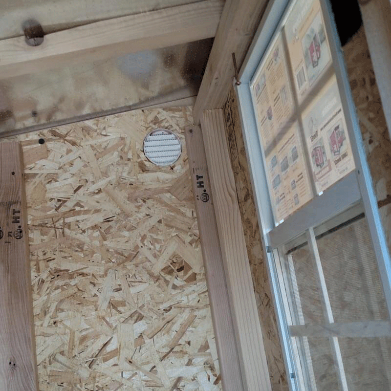 OverEZ Chicken Coop Small Red with Wheels inside vent
